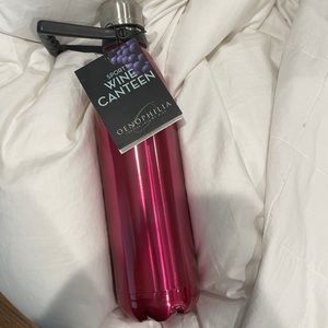 oenophilia water bottle